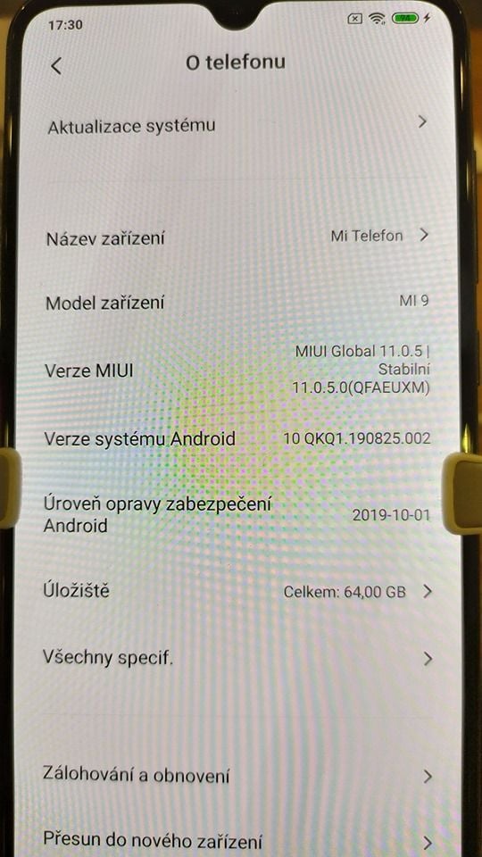 Xiaomi Mi 9 dostupnost MIUI 11 a Androidu 10 (1)