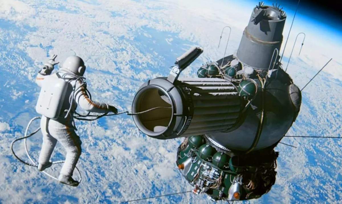 kozmonaut vo vesmire sovietsky zvaz